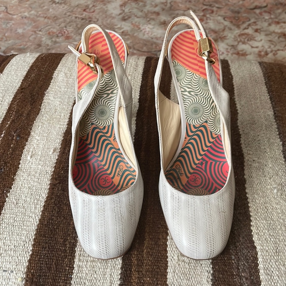 Vero cuoio heels size 38